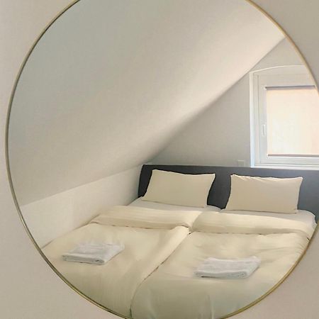 Cityna Apartment Bielefeld - Late Check-Out ภายนอก รูปภาพ